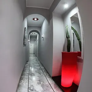 H Boutique Neapel